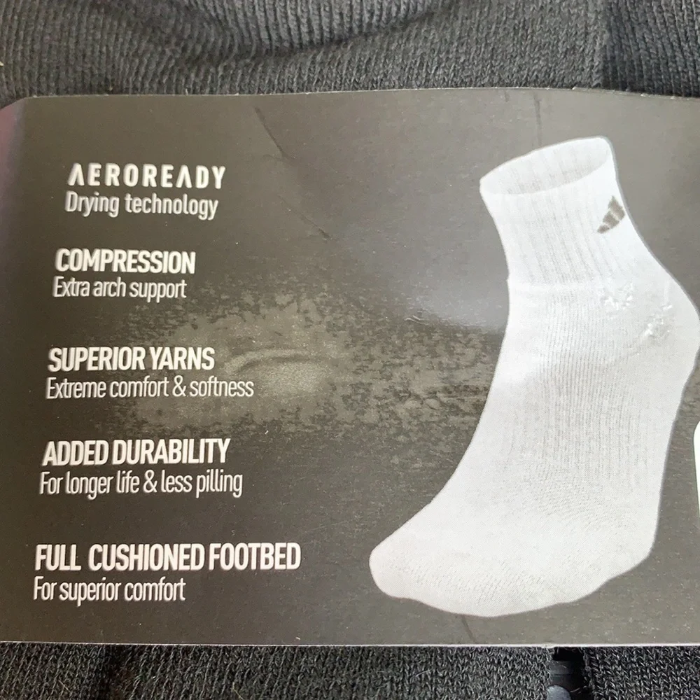 ADIDAS MEN’S CUSHIONED 6 pair QUARTER SOCKS